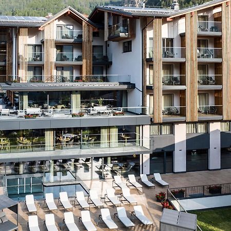 Ciampedie Luxury Alpine Spa Hotel Vigo di Fassa Eksteriør billede