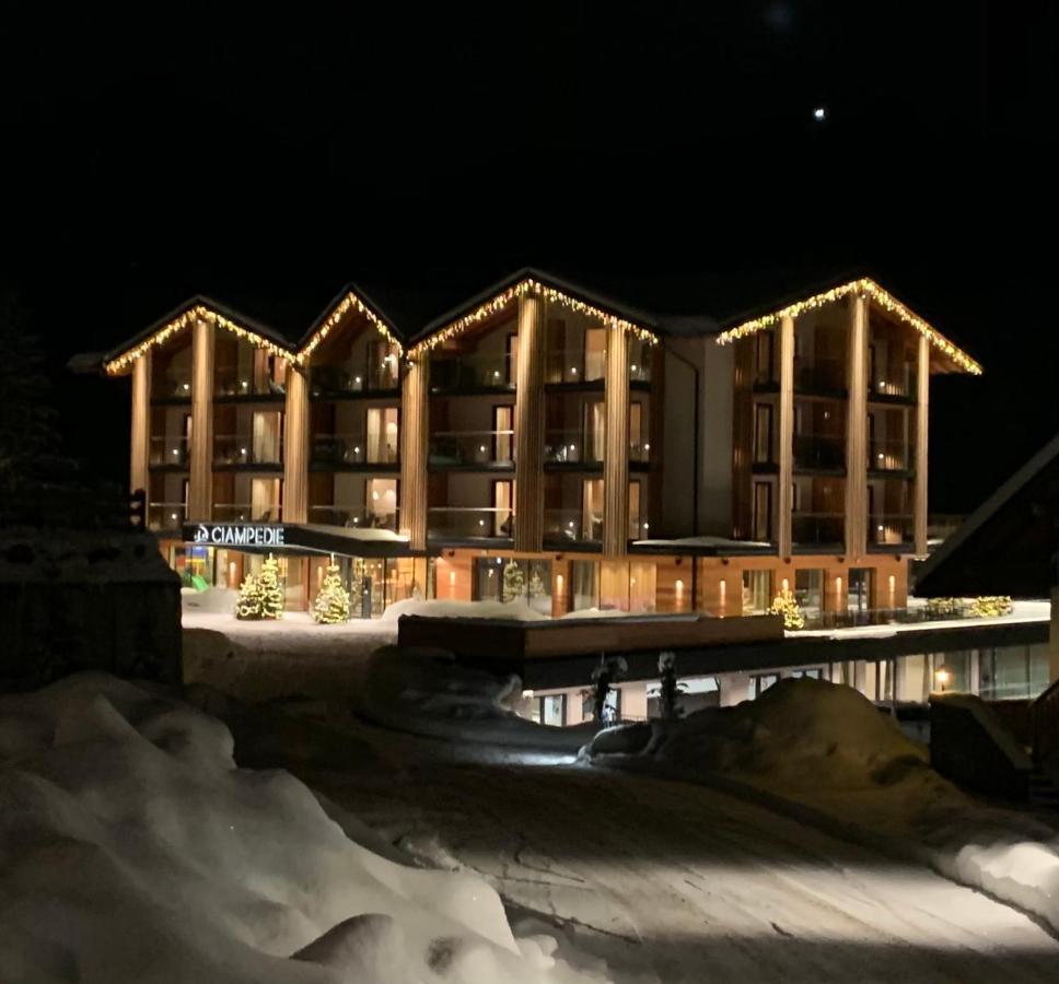 Ciampedie Luxury Alpine Spa Hotel Vigo di Fassa Eksteriør billede