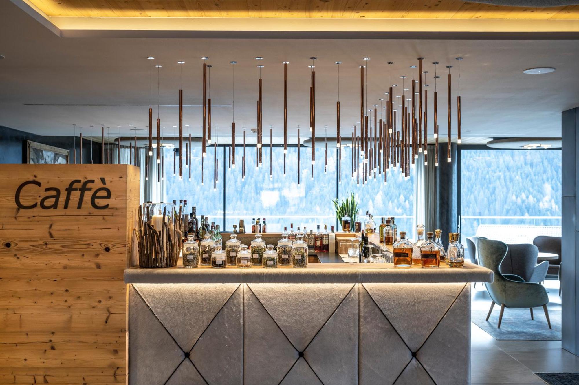 Ciampedie Luxury Alpine Spa Hotel Vigo di Fassa Eksteriør billede