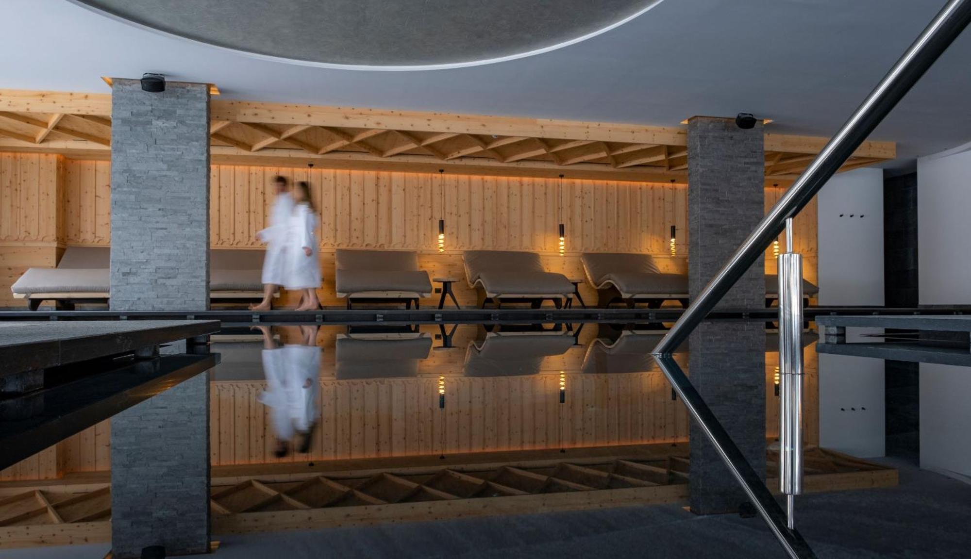 Ciampedie Luxury Alpine Spa Hotel Vigo di Fassa Eksteriør billede